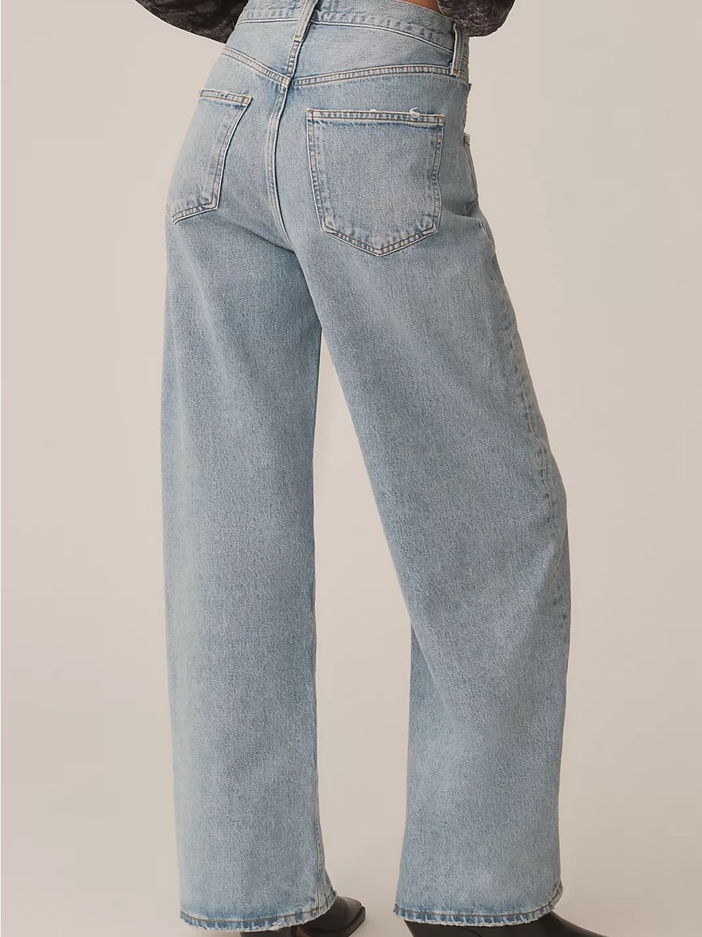 Anthropologie Agolde Low Curve Jean in Force Mid Wash 26 Bowed Barrel Leg - Picture 3 of 15